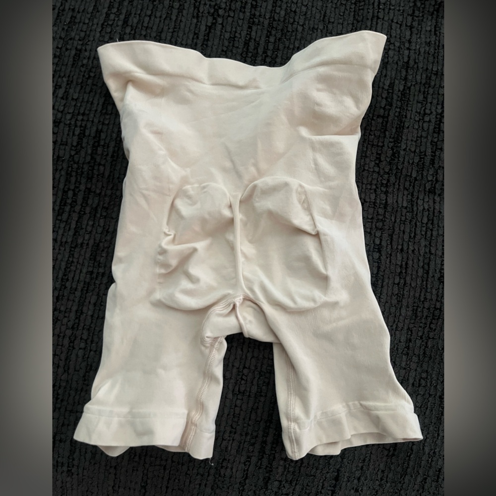 SKIMS Soft White shorts